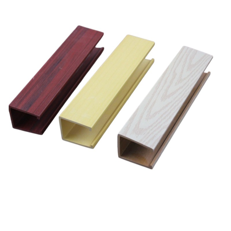 Transfronterizo techo de madera de plástico rejilla de viga falsa puerta de entrada en forma de U cuadrada de madera cuadrada ecológica techo de madera