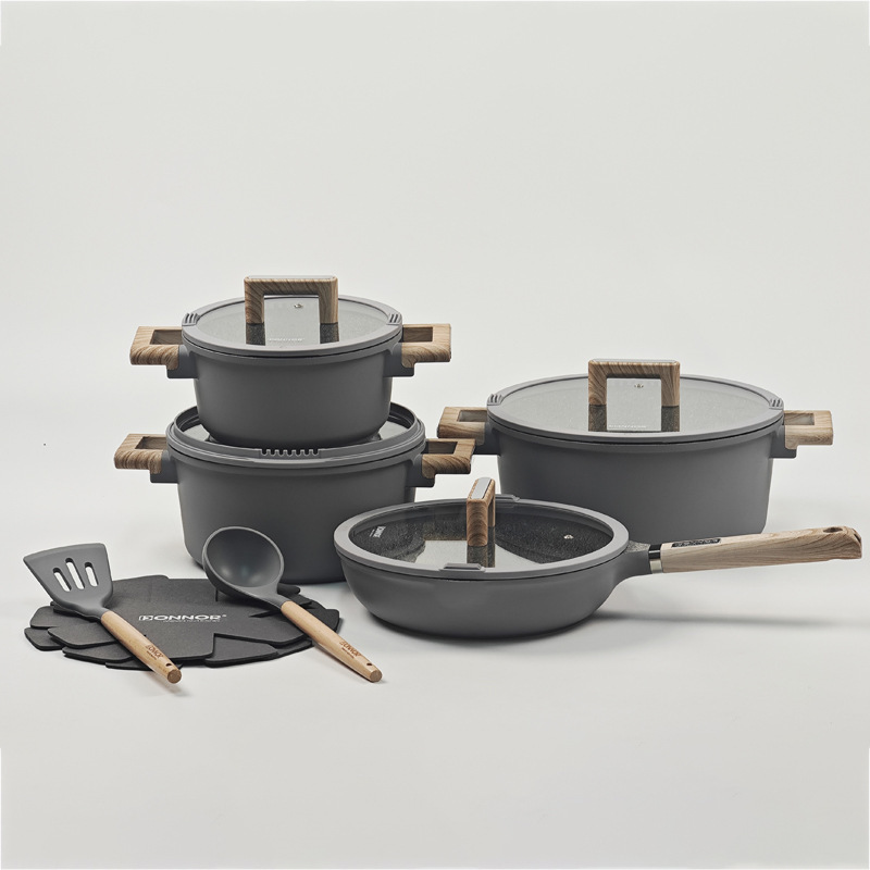 Donnor venta transfronteriza caliente Jili 13 piezas antiadherente conjunto de platos de cocina