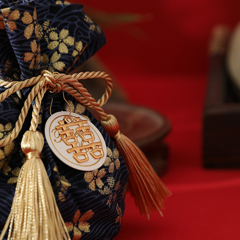 中国式結婚式喜糖袋レトロ国風綿布袋結婚喜糖箱円形束口結婚祝いキャンディー袋|undefined