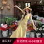 包臀修身碎花甜美连衣裙