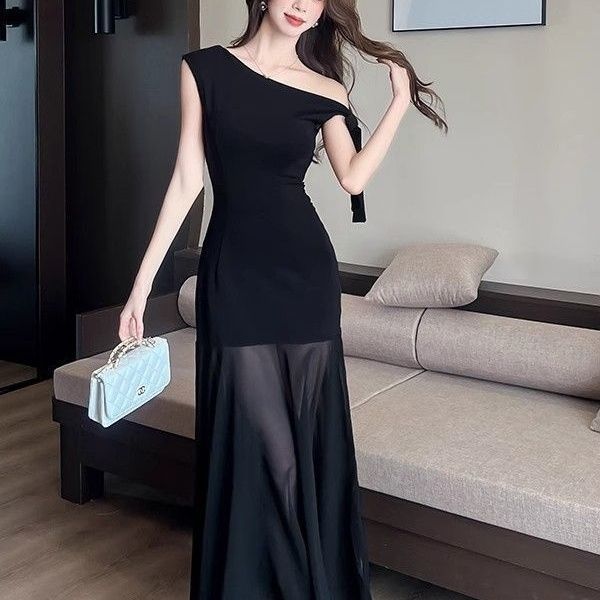 法式斜肩薄纱连衣裙子女夏季2025新款设计感气质收腰包臀中长裙