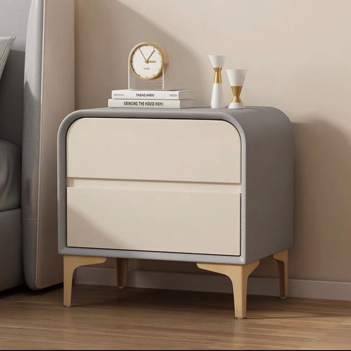 라이트 그레이 + 베이지