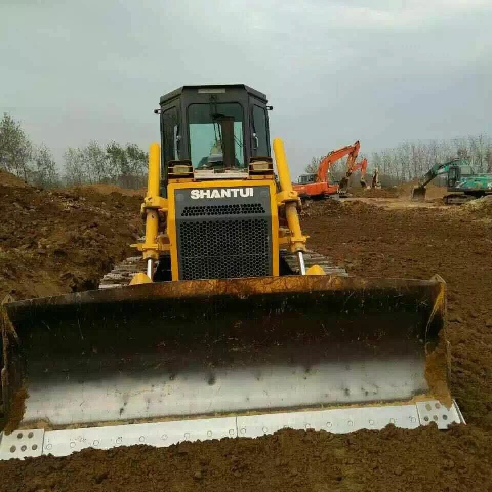 Exportación de segunda mano Shantui SD16 Shantou segunda mano empuja 220 130 320 bulldozer con escaladora image 4