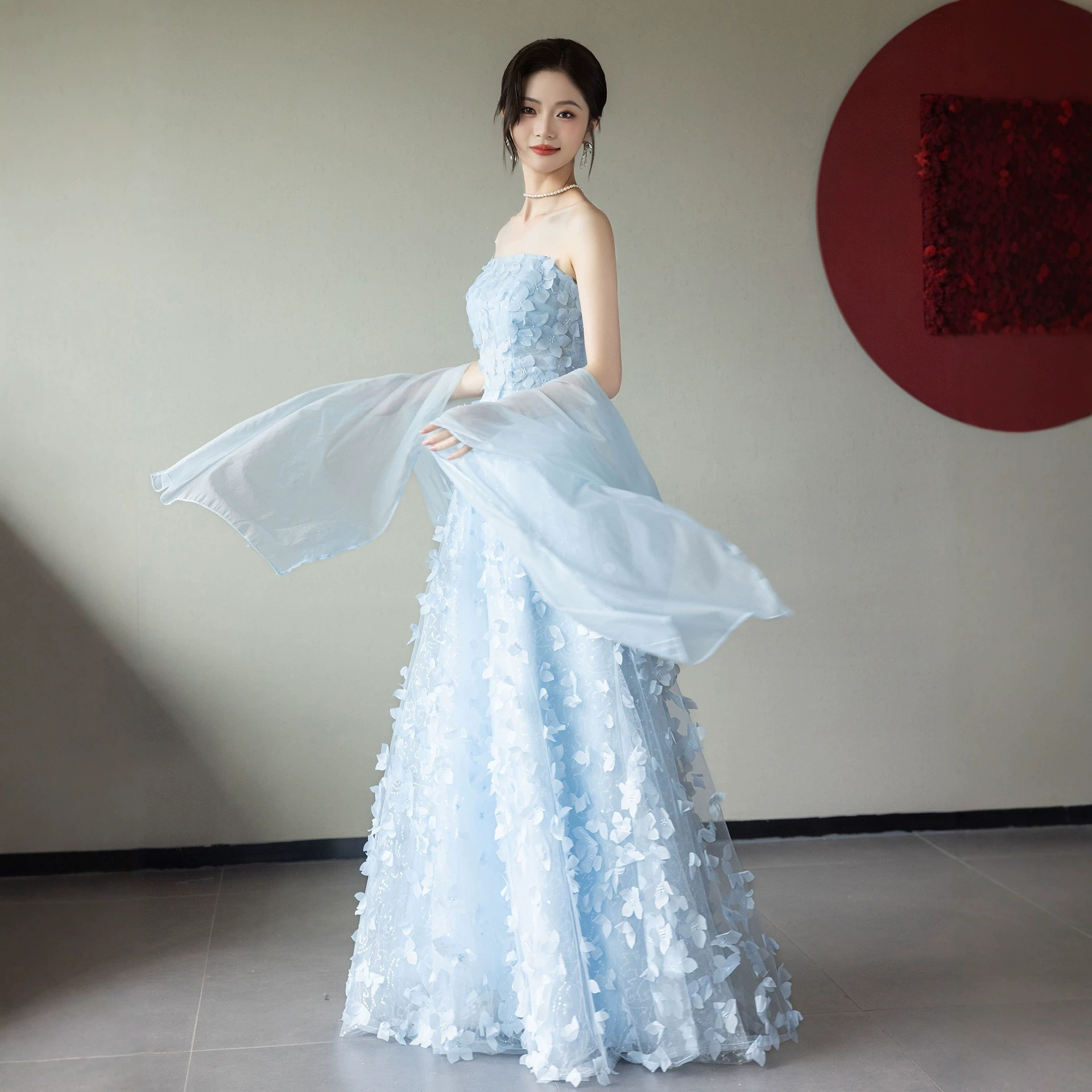 Đầm maxi nữ thắt eo dự tiệc cưới kiểu dáng thanh lịch — Xanh dương