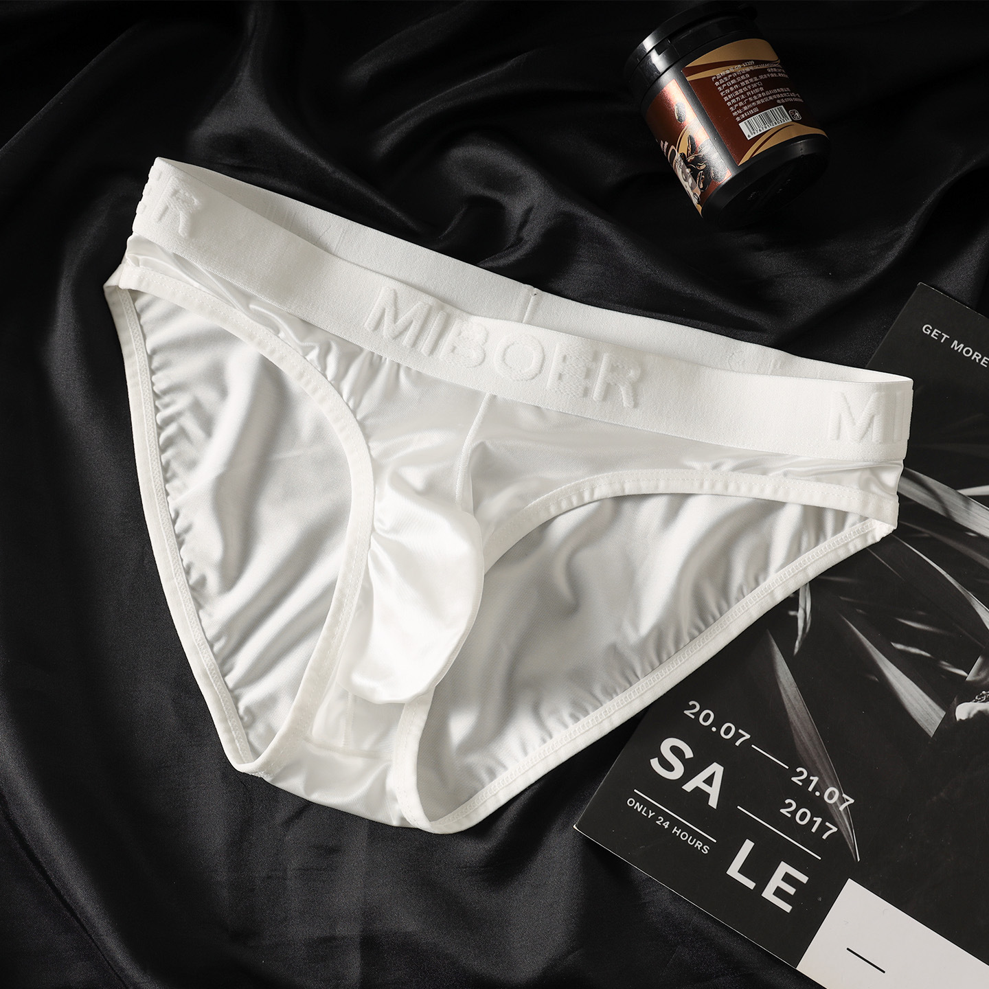 Light Luxury Men's Briefs Boys Ice Silk Satin Sexy 2025 New Men's Breathable Low-Waist Shorts