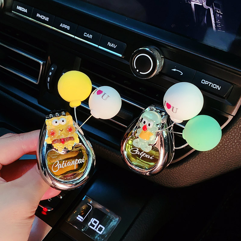 Perfume de automóvil aire acondicionado ventilación encantadora decoración interior adornos creativos dibujos animados para eliminar olores