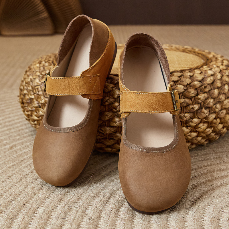 Светло-коричневый