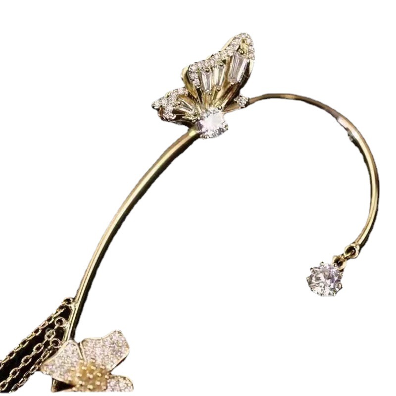 Korean Dongdaemun Butterfly Ear Cuffs and Ear Clips, Non-Pierced, High-End Star Tassel Snowflake 2025 Niche Wholesale