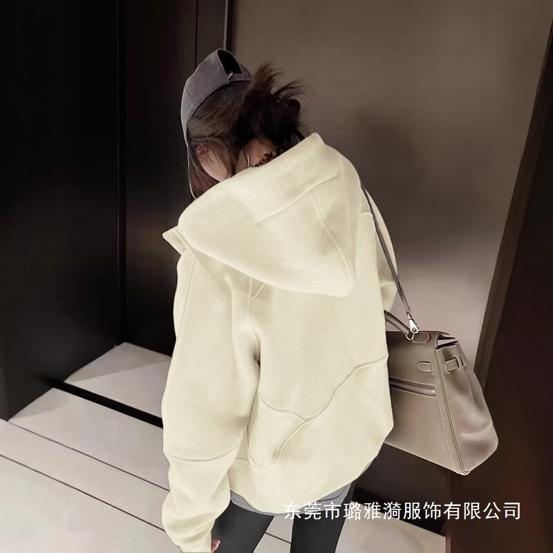 Shandong Jimo Thickened Lulu Sweatshirt for Women, Autumn and Winter, Petite Size, Loose Fit, Hooded, Regular Shoulder, Lazy Style Jacket Shandong Jimo Thickened Lulu Sweatshirt for Women, Autumn and Winter, Petite Size, Loose Fit, Hooded, Regular Shoulder, Lazy Style Jacket
