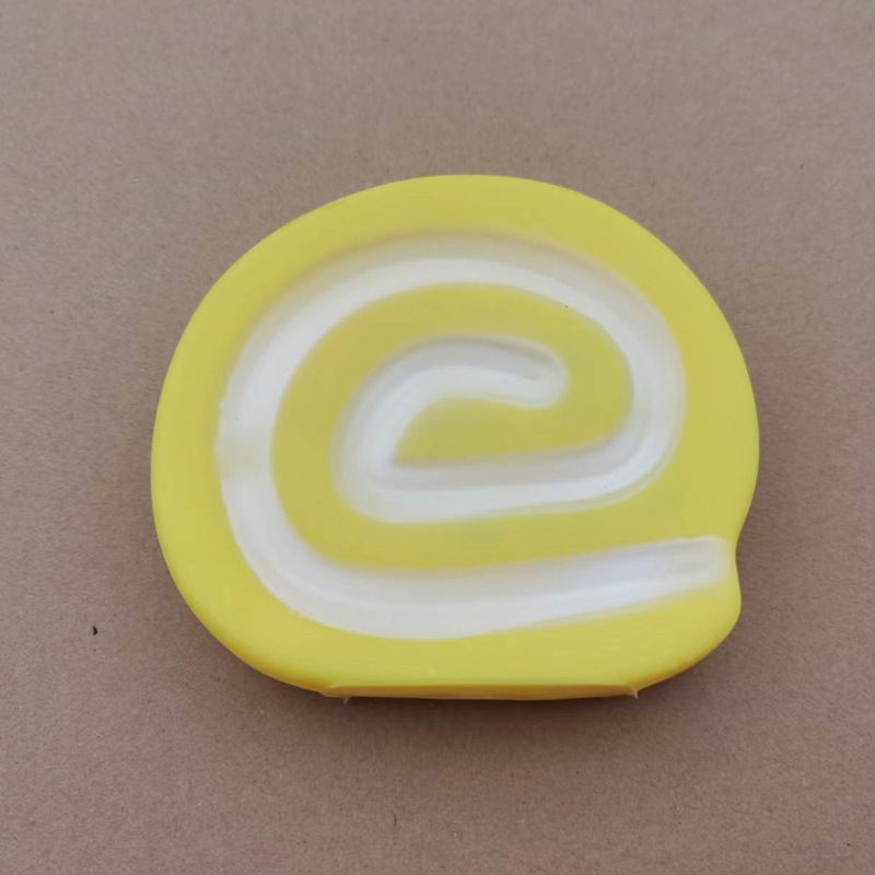 Nueva mascota de sonido de juguete de perro de sonido de pan de PVC interactivo de simulación de pastel cachorro de juguete mascota