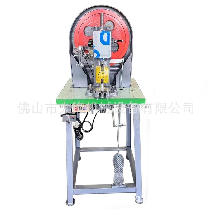 ����Ƥ���׻���׻���Ʒ��Ь���Զ���׳�׻�Ƥ���׻�������