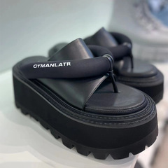 【】Wang Feifei Style Thick Sole Loafers with Gommino Design, Genuine Leather, Sporty Slip-On, Non-Slip, Simple and Elegant, Wearable Slippers