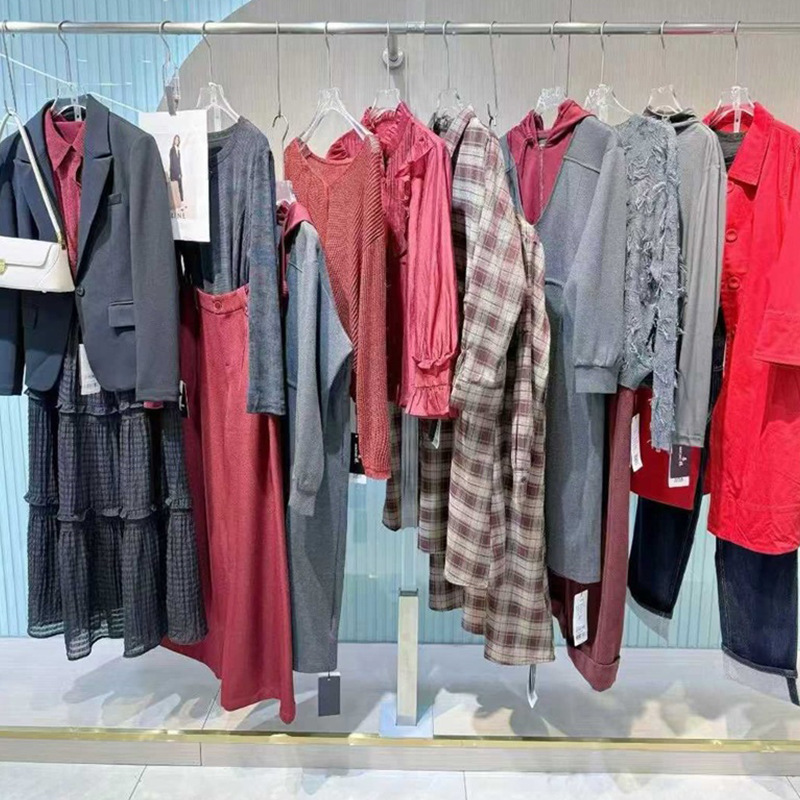 26 Spring Collection: High-End Casual Business Style Trench Coat, Jacket, Top, Skirt, and Pants - Branded Discount Women's Clothing in Stock Wholesale