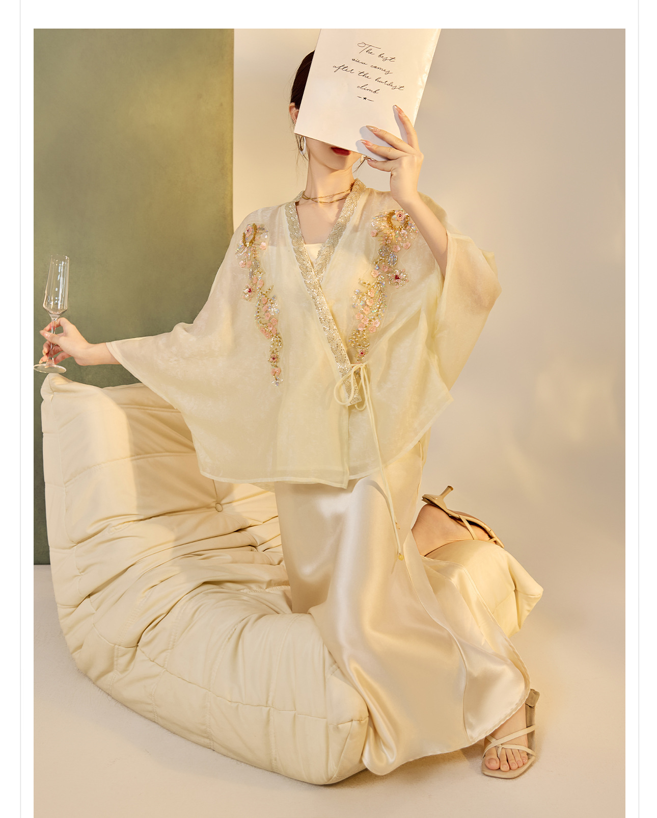 Áo cardigan nữ dáng rộng Tencel thêu hạt phong cách Trung Hoa — hồng, mơ chi tiết 8