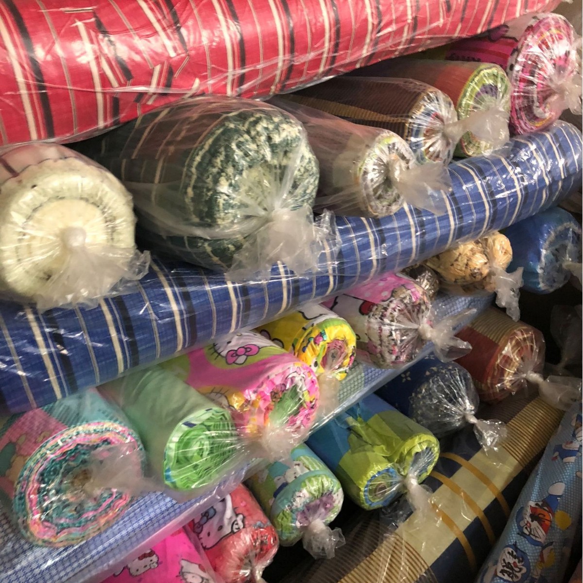 本厂供应提花布磨毛布 麂皮绒 春亚纺 库存布料处理
