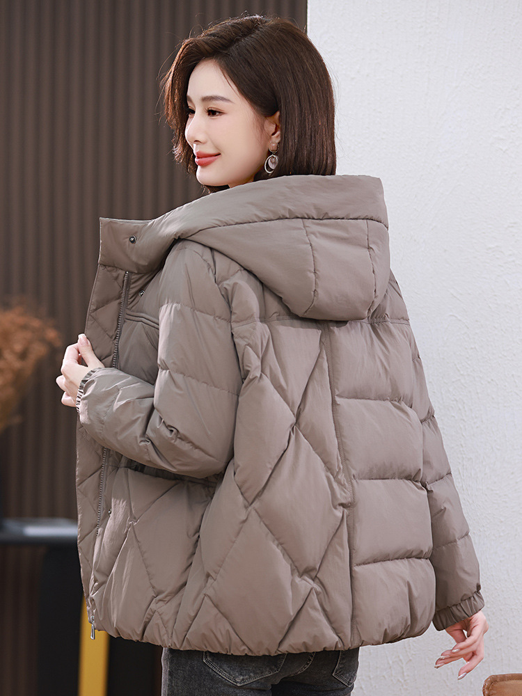 Casual plus size Hooded White Duck Down Jacket 2024 Winter New Thickened and Fat Middle-aged Fashion Down Jacket