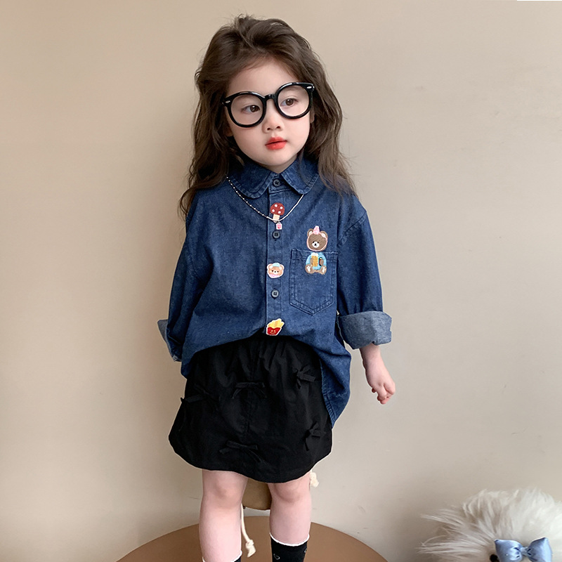 Camisas de vaqueros de niñas primavera y otoño 2025 nuevos niños vestidos con chaqueta de bebé extranjero camisa de primavera