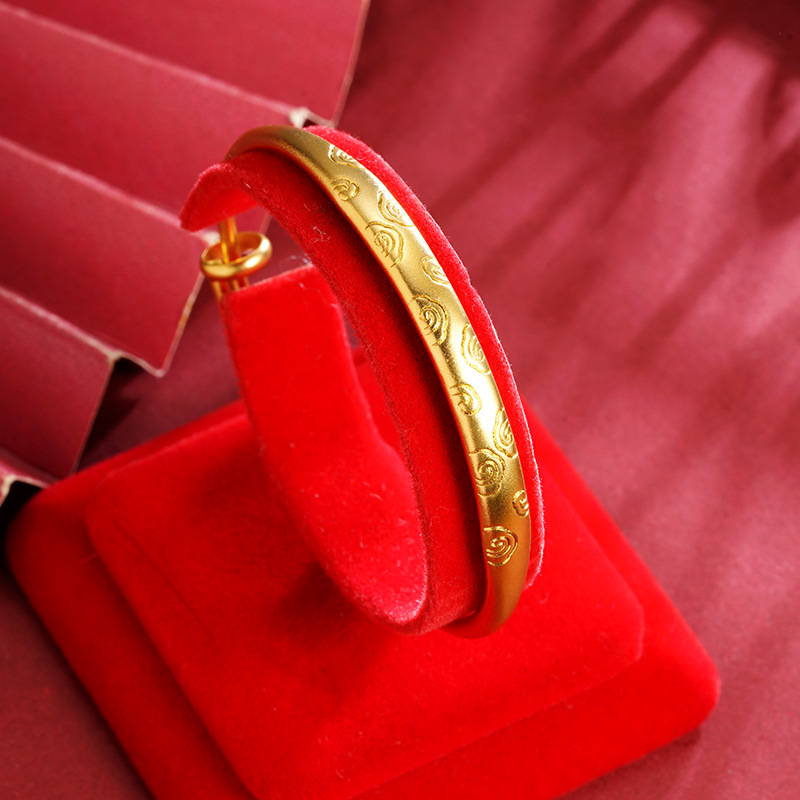 Nuevo estilo de oro vietnamita estilo chino antiguo Xiang nube pulsera pulsera ligera de lujo para mujeres no se desvanecerá joyas de alta calidad