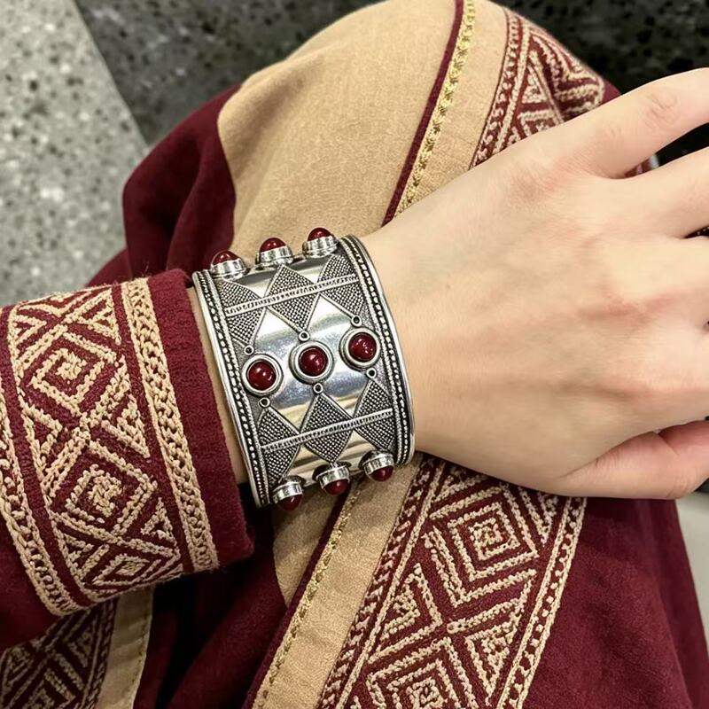 Kazakh ethnic element bracelet, new 2026 model, high aesthetic fashion, ethnic style, vintage wide version, unisex Kazakh ethnic element bracelet, new 2026 model, high aesthetic fashion, ethnic style, vintage wide version, unisex