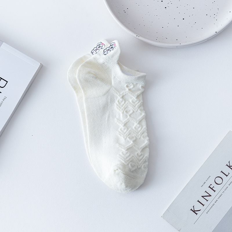 Las calcetines de barco de verano delgadas antibacterianas y respirables calcetines de algodón bordados osos invisibles Zhuangyan al por mayor