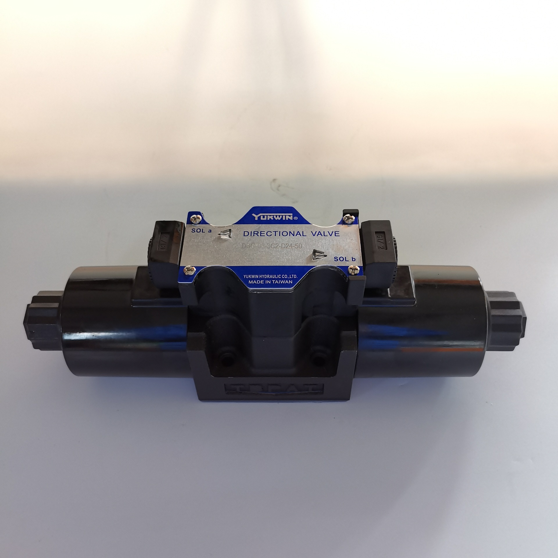 ̨������YUKWIN���ߺв�����DSG-03-3C4-D24-50��ŷ���ѹ���ͷ�