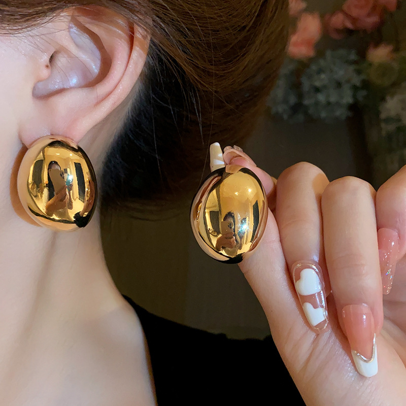 1 Pair Quantity 1 Pair Elegant Retro Oval Irregular Plating Alloy Gold Plated Ear Studs