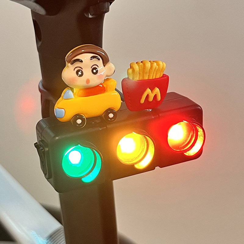 Suitable for bicycle riding tail lights, rechargeable, cute crayon elephant design, road and mountain bike warning light, flashing single light