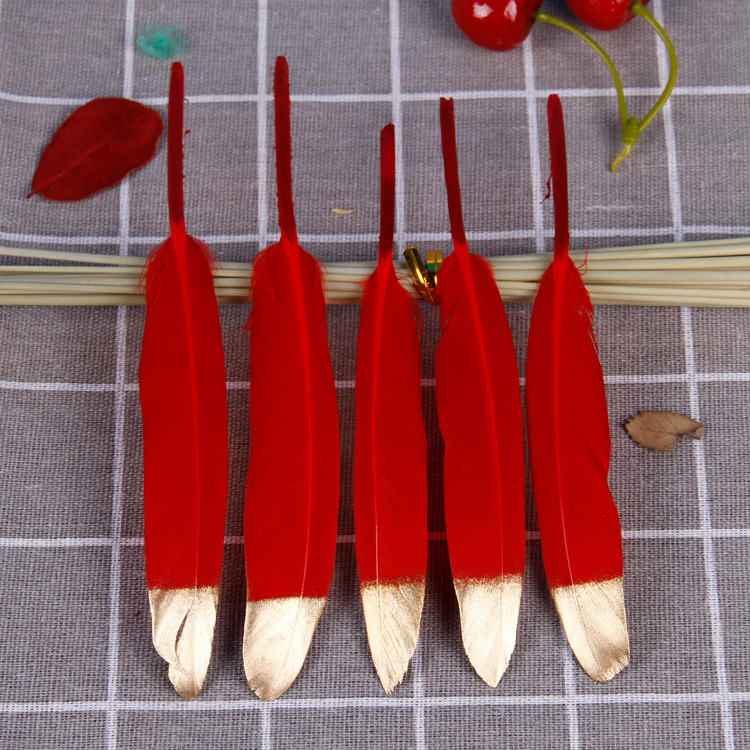 Fábrica directa pequeña serie de plumas rojas DIY accesorios accesorios de artesanía ropa accesorios escenario plumas