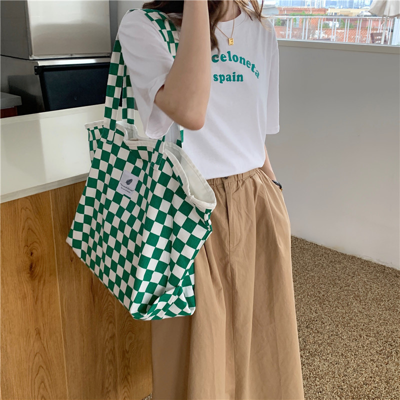【 In Stock 】18181 checkerboard green checkered canvas bag, school-style commuter single-shoulder bag, retro hand-held tote bag undefined