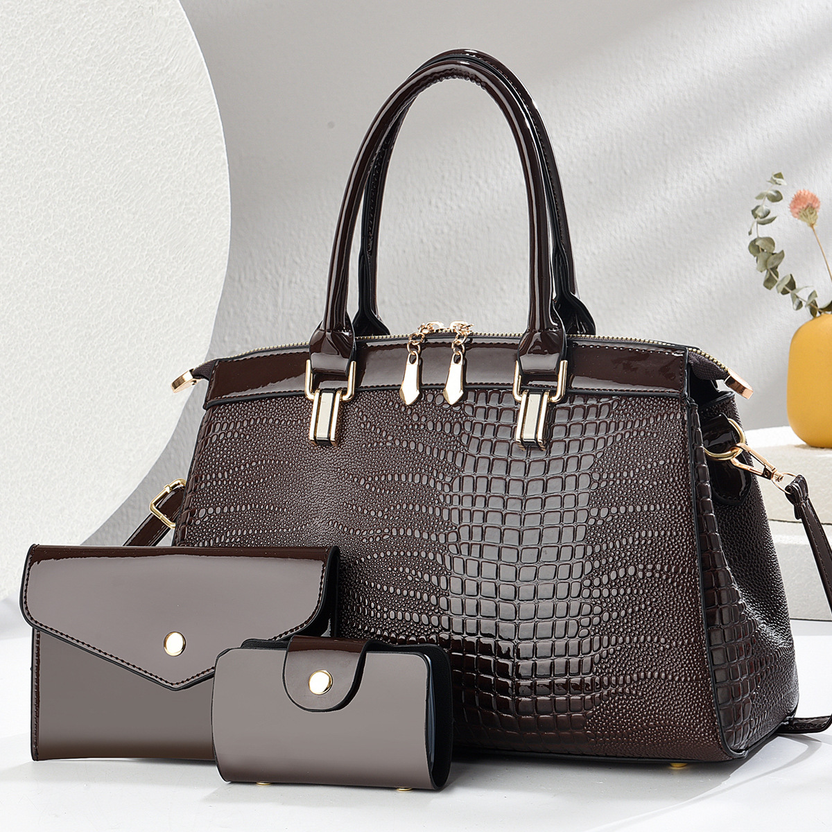 Women's Large Pu Leather Solid Color Crocodile Streetwear Sewing Thread Square Zipper Bag Sets display picture 4