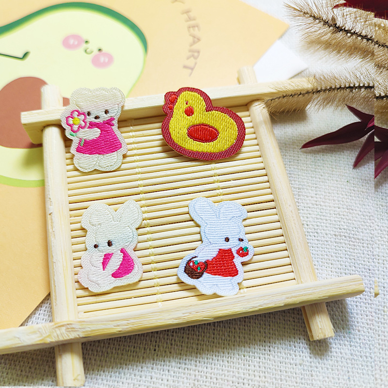 自粘布贴水果卡通织唛刺绣布贴绣花补丁贴刺绣徽章刺绣贴