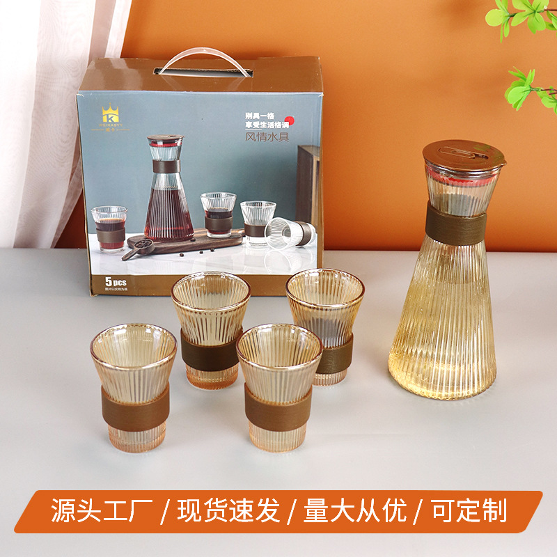 Juego de botella de agua fría de vidrio, taza de vidrio transparente, taza de agua de vidrio resistente al calor, botella de agua fría de lujo ligero, sensación de alta calidad, regalo al por mayor