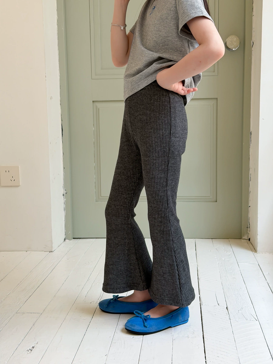 艾摩贝贝 Breathable children's flared trousers, slim fit