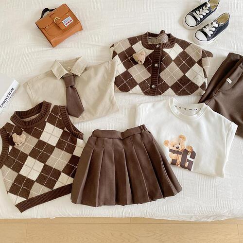 Children's plaid sweater 1-7 years old spring Huzhou children's clothing baby spring coat boy's sweater girl's top