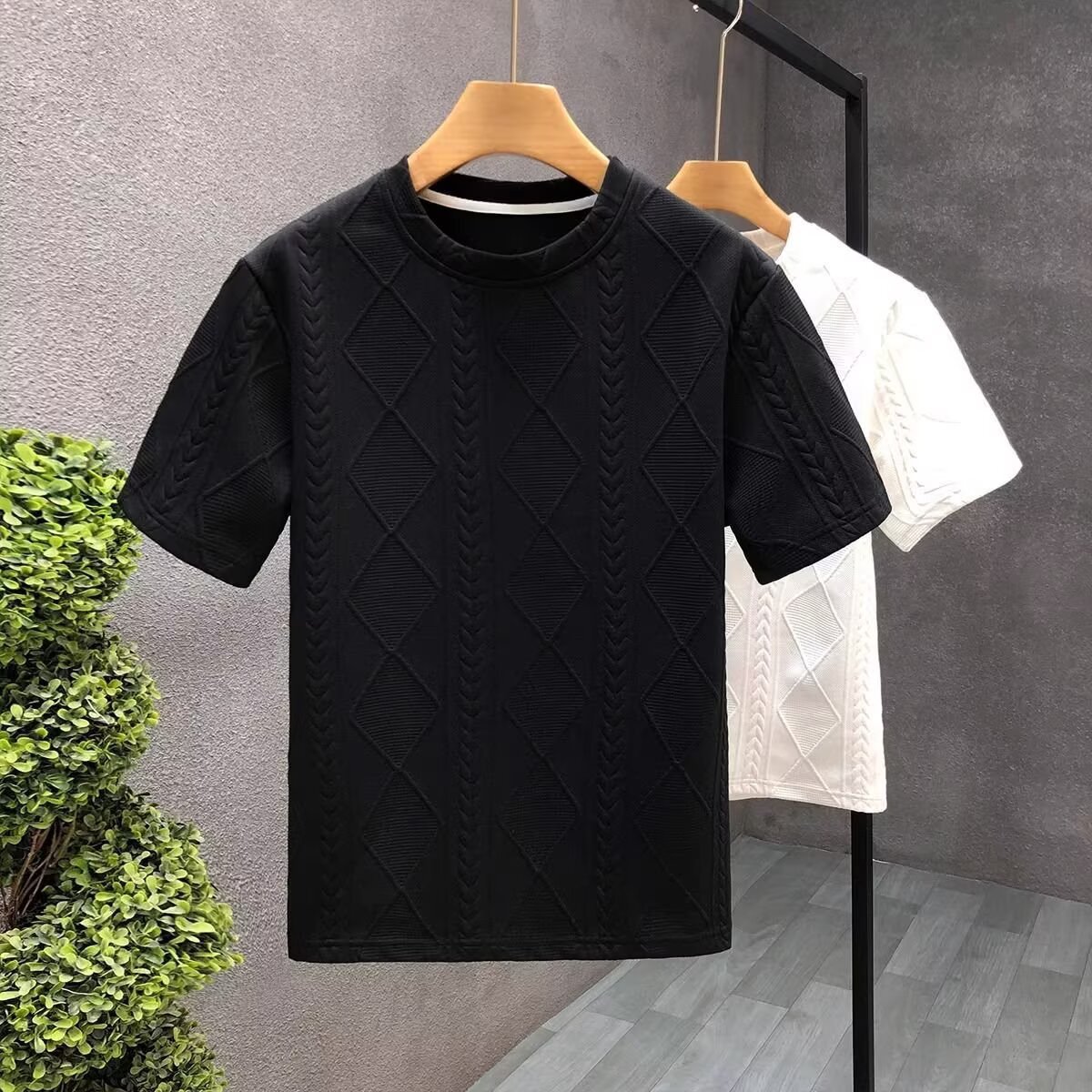 2026 nueva camiseta de manga corta marca de moda masculina de verano suelta de manga de cinco tendencias rojas en línea in simple impresión superior