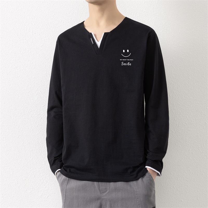 Hong Kong Style Trendy Patchwork Faux Two-Piece V-Neck Base Layer Shirt for Teen Men, Spring and Autumn 2026, Casual and Versatile Top/T-Shirt