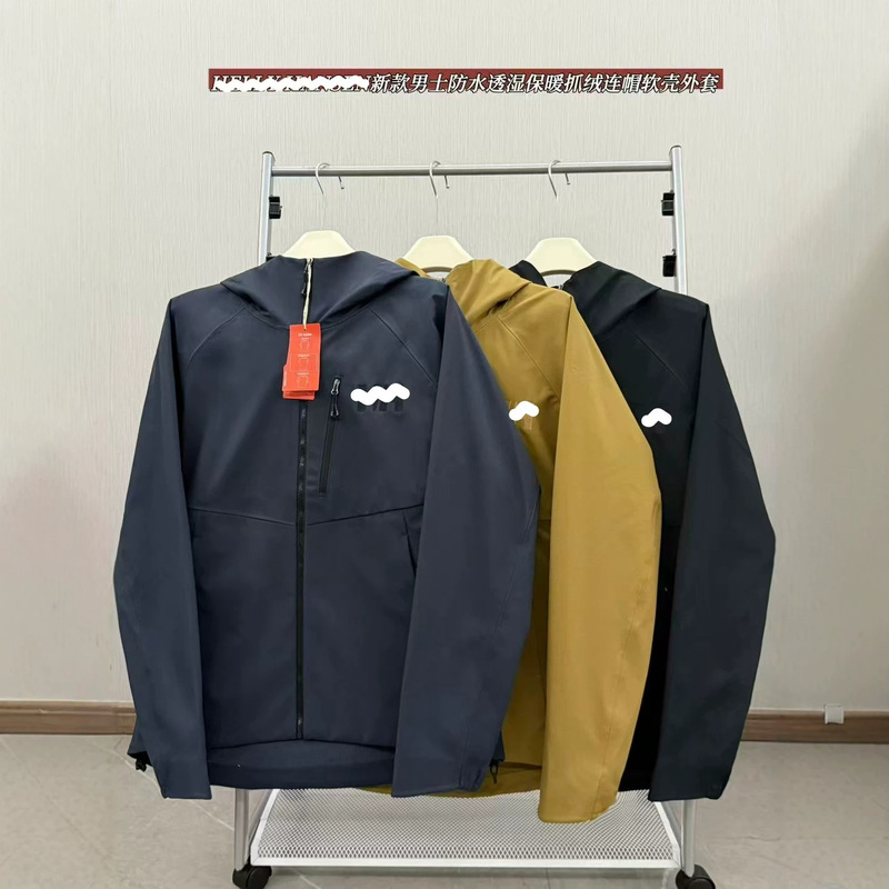 Haijia 2026 new trendy outdoor comfortable versatile windproof and waterproof fleece-lined hooded softshell jacket, available for dropshipping
