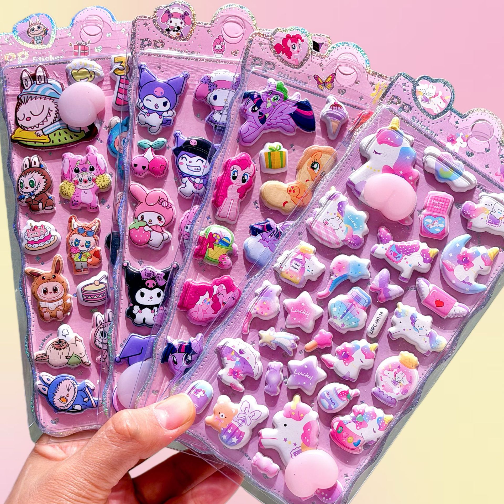 Pegatinas de culo de melocotón de alto valor facial de conejo pequeño tela de tela de red roja pellizco pellizco material decorativo pegatinas tridimensionales