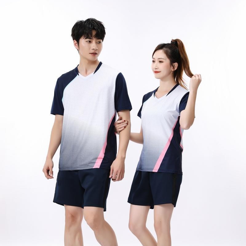 Nueva ropa de gimnasio para hombres secos rápidos de verano mangas cortas de cuello en V camiseta pantalones cortos trajes deportivos de equipo de baloncesto de mujer ropa de carrera