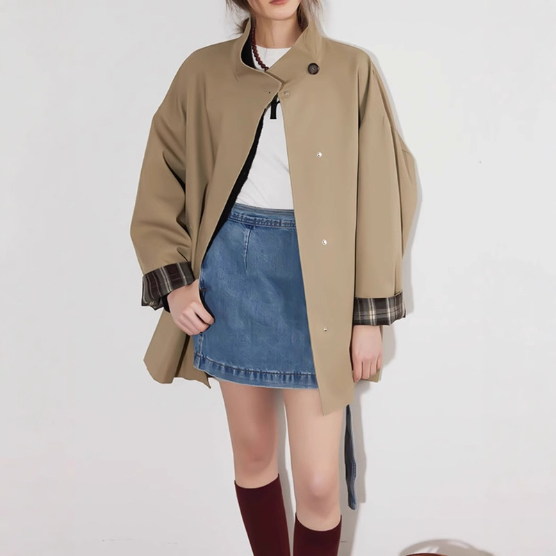 Khaki Short Trench Coat 2026 Spring and Autumn New Casual Elegant Slim-Fit Plaid Trench Coat for Petite Women Khaki Short Trench Coat 2026 Spring and Autumn New Casual Elegant Slim-Fit Plaid Trench Coat for Petite Women