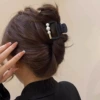 30# frosted black pearl hollow square clip (about 5cm)