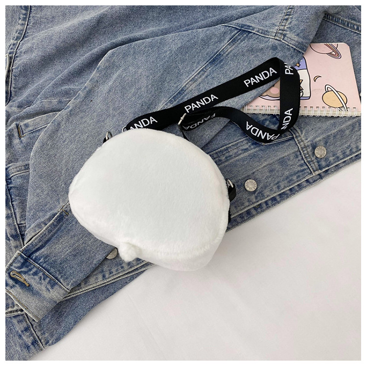 Cute panda plush bag for girls 2024 new trendy Japanese style girl crossbody bag Cartoon soft and cute doll bag undefined