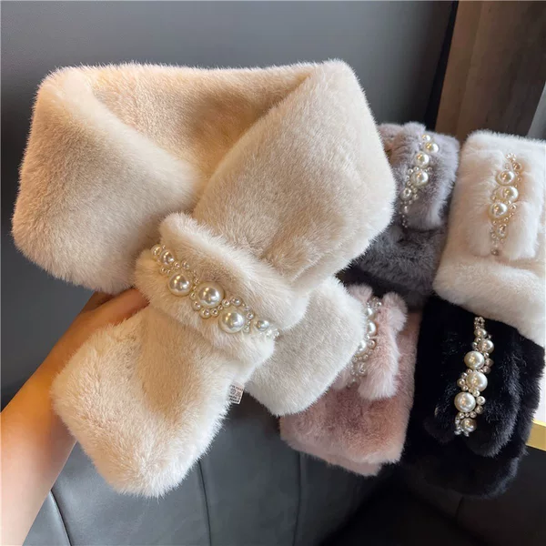 Autumn and Winter All-match Japanese Style Popular Style Woolly Warm Neck Protection Plush Scarf Korean Style Women's Pearl Buckle Thickened Scarf