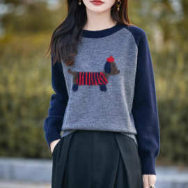 复古拼接风腊肠狗提花毛衣女圆领插肩袖百搭显瘦宽松针织衫可外穿