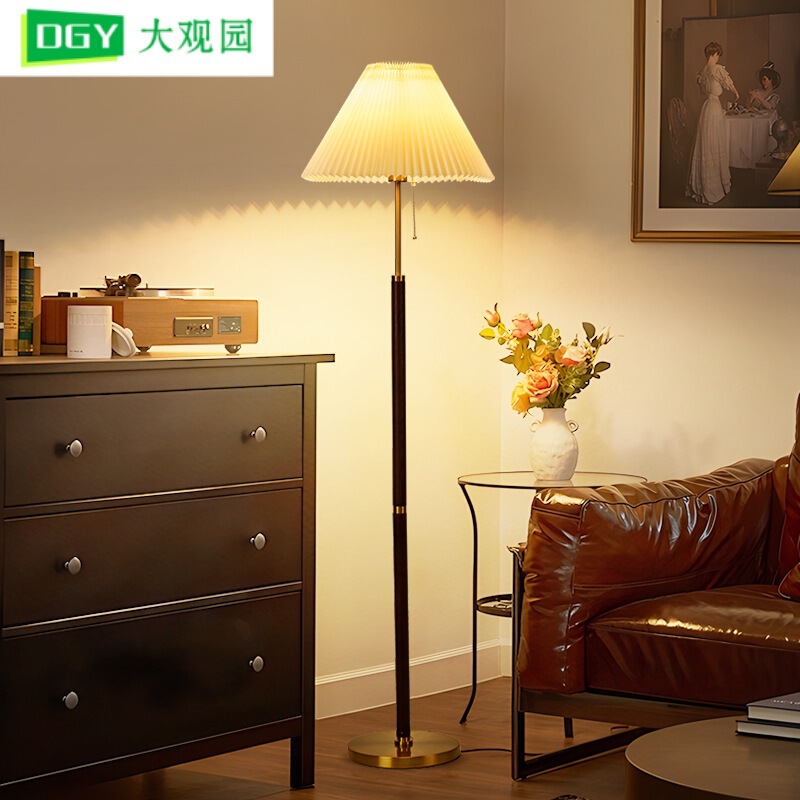 Floor Lamp Living Room Sofa Ambient Light Pleated American Retro Bedroom Bedside Lamp Vertical Floor Lamp 002L