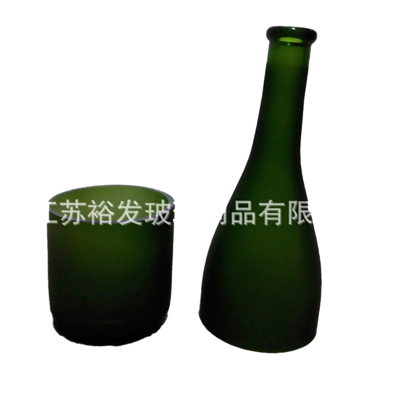 厂家供应创意欧式切割玻璃烛台墨绿色红酒瓶切割烛台大号玻璃灯罩