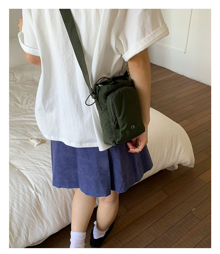 Outdoor portable casual mini single-shoulder bag, simple and versatile drawstring bucket bag, Korean style Instagram niche crossbody women's bag undefined