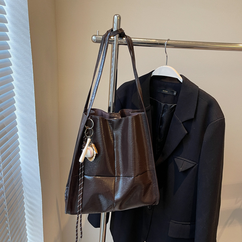 Colgante de cinta de café