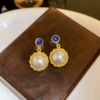 36#Silver needle medieval resin circle pearl earrings