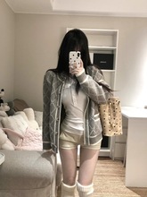 设计感菱格毛衣外套女春秋韩系灰色慵懒设计感小香风轻奢针织开衫